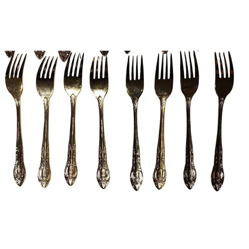 Hanford Forge HF Ltd Gold Pierced Rose Versaolles‎ Stainless Flatware 40 pcs SEE